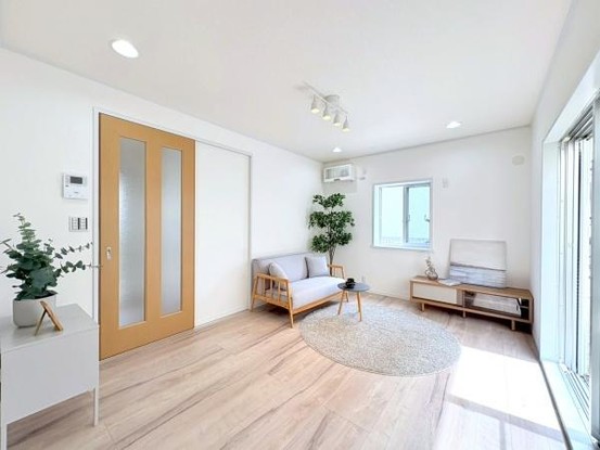 detached 神奈川県横浜市西区南幸２丁目11番1号　横浜エム・エスビル ２階