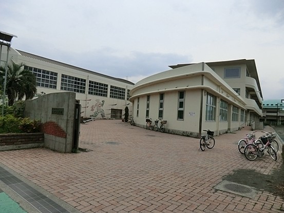 apartment 神奈川県横浜市西区南幸２丁目11番1号　横浜エム・エスビル ２階