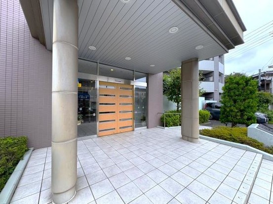 apartment 神奈川県横浜市西区南幸２丁目11番1号　横浜エム・エスビル ２階