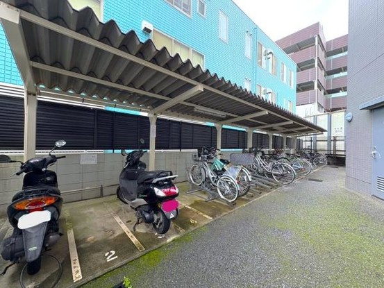 apartment 神奈川県横浜市西区南幸２丁目11番1号　横浜エム・エスビル ２階