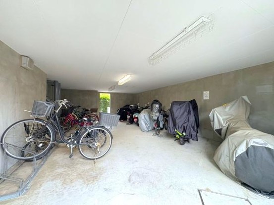 apartment 神奈川県横浜市西区南幸２丁目11番1号　横浜エム・エスビル ２階