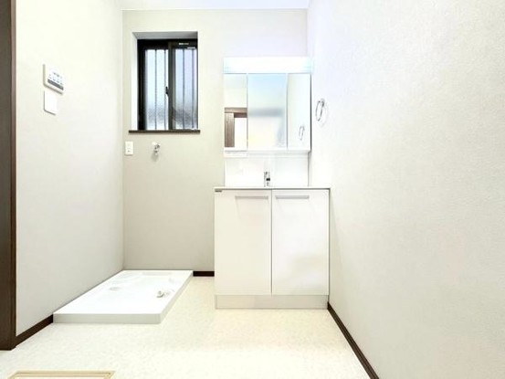 detached 神奈川県横浜市西区南幸２丁目11-1　横浜エム・エスビル