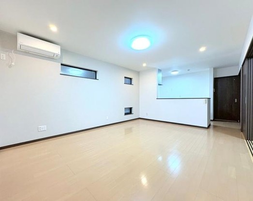 detached 神奈川県横浜市西区南幸２丁目11-1　横浜エム・エスビル