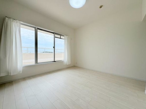 apartment 神奈川県横浜市西区南幸２丁目11番1号　横浜エム・エスビル ２階