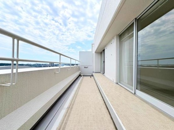 apartment 神奈川県横浜市西区南幸２丁目11番1号　横浜エム・エスビル ２階