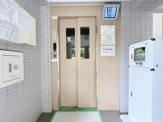 apartment 神奈川県横浜市西区南幸２丁目11番1号　横浜エム・エスビル ２階