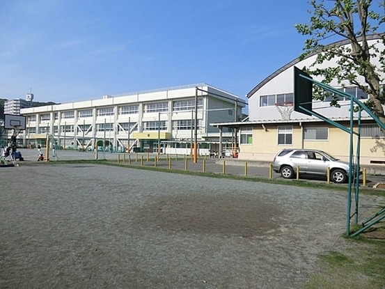 apartment 神奈川県横浜市西区南幸２丁目11番1号　横浜エム・エスビル ２階