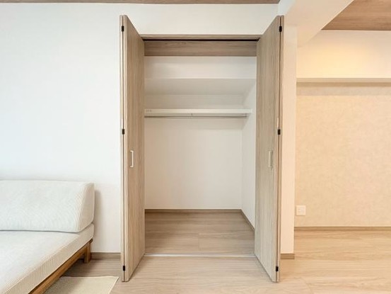 apartment 神奈川県横浜市西区南幸２丁目11番1号　横浜エム・エスビル ２階