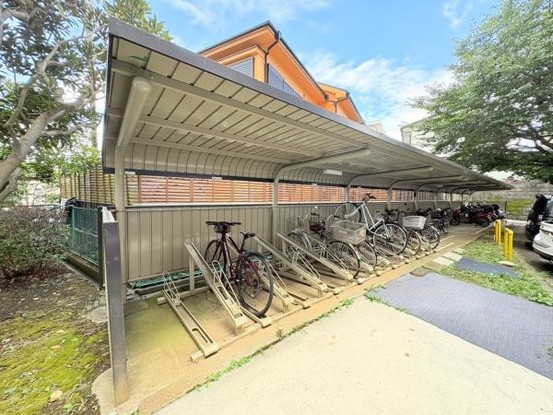 apartment 神奈川県横浜市西区南幸２丁目11番1号　横浜エム・エスビル ２階