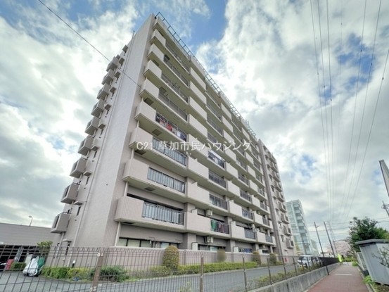 apartment 埼玉県草加市中央２丁目15-8　null