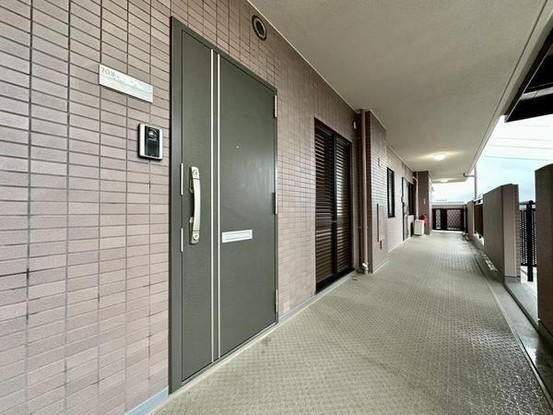 apartment 埼玉県草加市中央２丁目15-8　null
