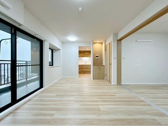 apartment 埼玉県草加市中央２丁目15-8　null