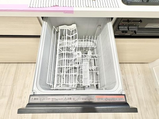 apartment 埼玉県草加市中央２丁目15-8　null