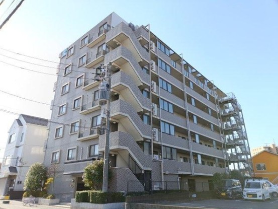 apartment 埼玉県草加市中央２丁目15-8　null