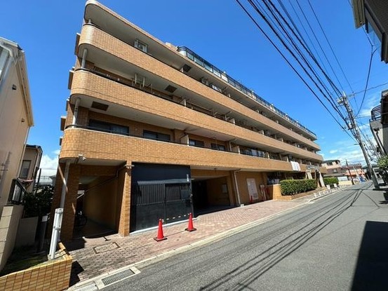 apartment 埼玉県草加市中央２丁目15-8　null