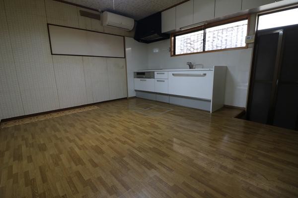 detached 福岡県飯塚市立岩
地図を見る
