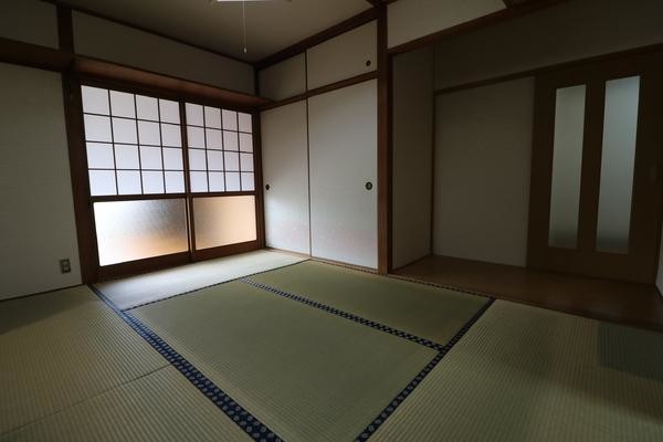 detached 福岡県飯塚市立岩
地図を見る