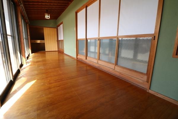 detached 福岡県飯塚市立岩
地図を見る