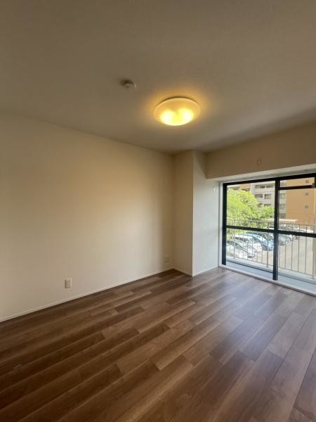 apartment 大阪府茨木市舟木町５番９号　null