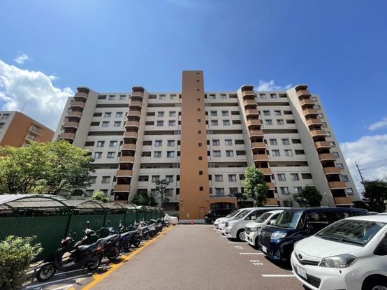 apartment 大阪府茨木市舟木町５番９号　null