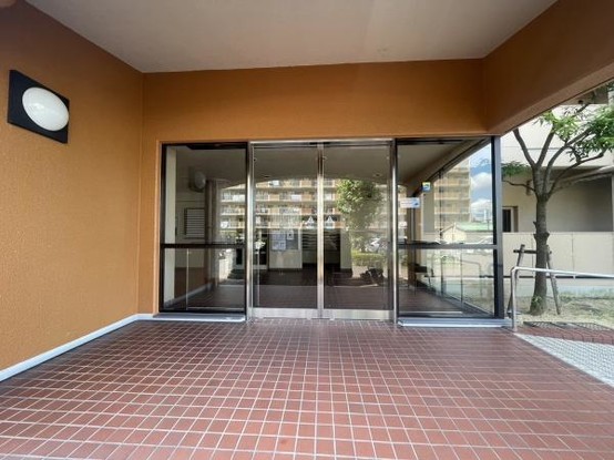 apartment 大阪府茨木市舟木町５番９号　null