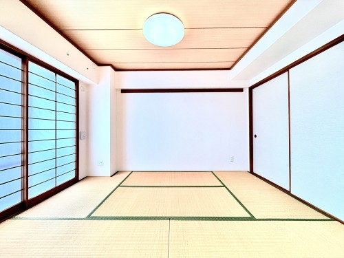 apartment 東京都福生市武蔵野台１丁目
地図を見る