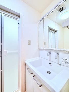 apartment 東京都羽村市五ノ神４丁目
地図を見る