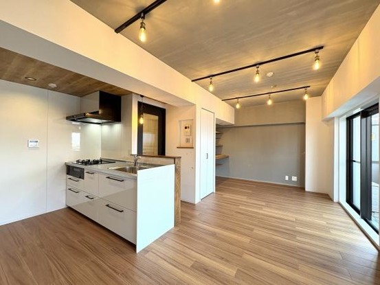 apartment 東京都羽村市川崎１丁目2-11　null