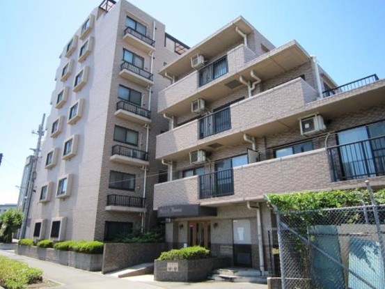 apartment 東京都羽村市川崎１丁目2-11　null