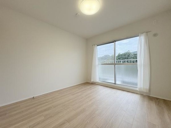 apartment 東京都羽村市川崎１丁目2-11　null