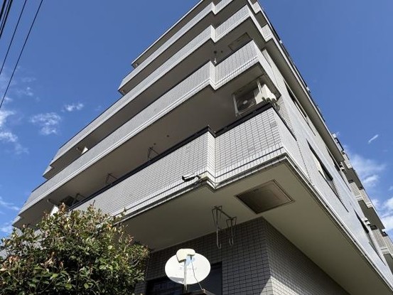 apartment 東京都羽村市川崎１丁目2-11　null