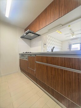 apartment 埼玉県越谷市南越谷１丁目21-2　ポラスビル1F