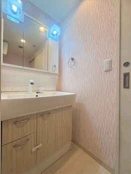 apartment 埼玉県越谷市南越谷１丁目21-2　ポラスビル1F