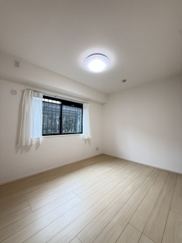 apartment 埼玉県越谷市千間台東１丁目８－２９
