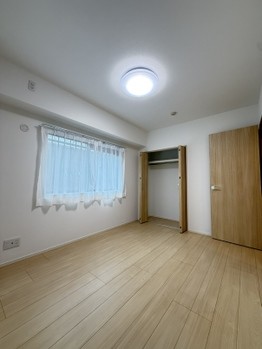 apartment 埼玉県越谷市千間台東１丁目８－２９