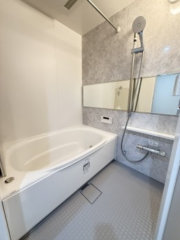 apartment 埼玉県越谷市千間台東１丁目８－２９