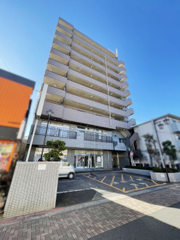 apartment 埼玉県越谷市千間台東１丁目８－２９