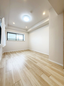 apartment 埼玉県越谷市千間台東１丁目８－２９