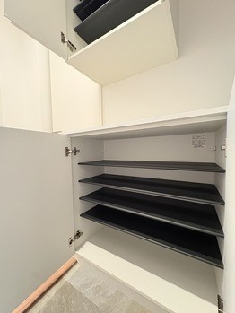 apartment 埼玉県越谷市千間台東１丁目８－２９