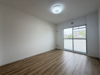 apartment 埼玉県三郷市早稲田３丁目
地図を見る