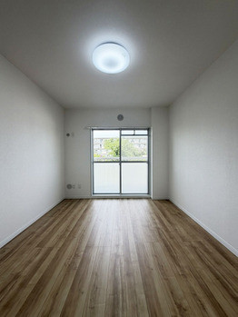 apartment 埼玉県三郷市早稲田３丁目
地図を見る