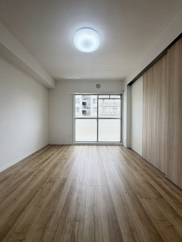 apartment 埼玉県三郷市早稲田３丁目
地図を見る