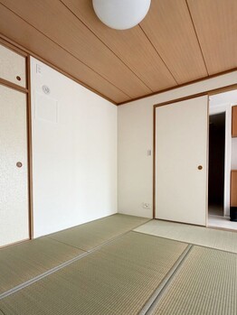 apartment 埼玉県越谷市千間台東１丁目８－２９