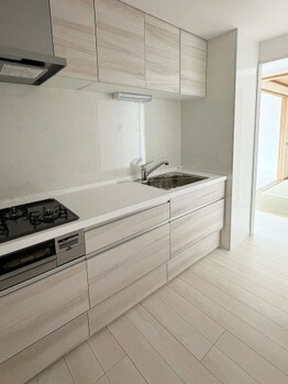 apartment 埼玉県越谷市千間台東１丁目８－２９