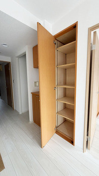 apartment 埼玉県越谷市千間台東１丁目８－２９