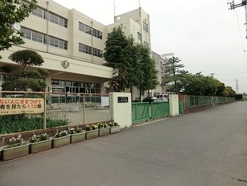 detached 埼玉県八潮市伊草２丁目
地図を見る