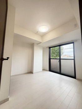 apartment 埼玉県越谷市蒲生愛宕町
地図を見る