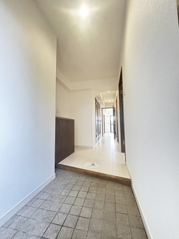 apartment 埼玉県越谷市蒲生愛宕町
地図を見る