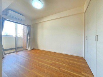 apartment 埼玉県越谷市大沢４丁目
地図を見る