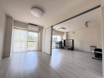 apartment 埼玉県草加市松原４丁目
地図を見る